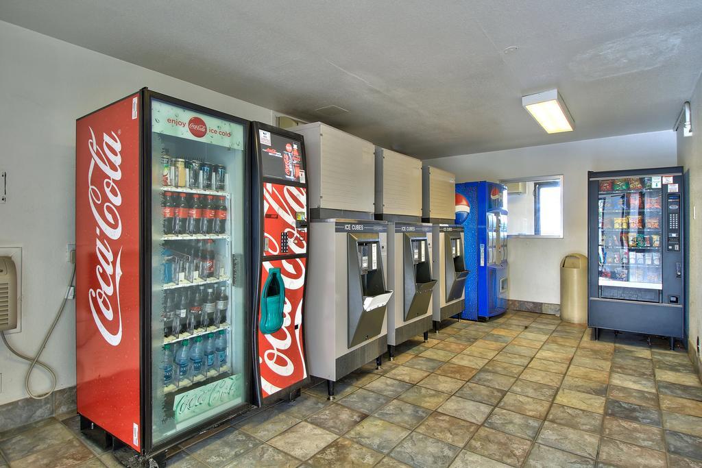 Budgetel Inn & Suites Yuma Extérieur photo