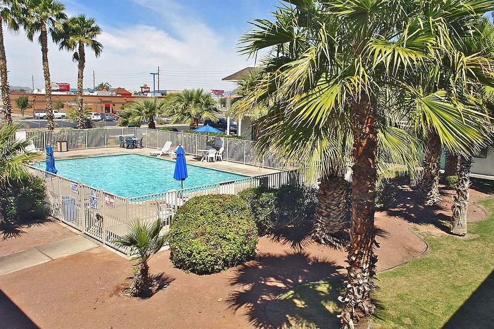 Budgetel Inn & Suites Yuma Extérieur photo