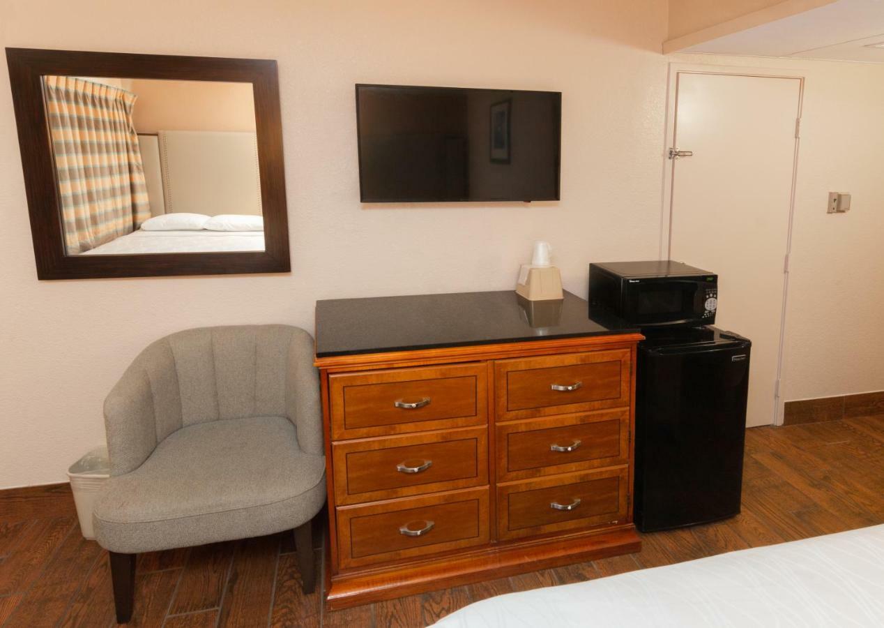 Budgetel Inn & Suites Yuma Extérieur photo